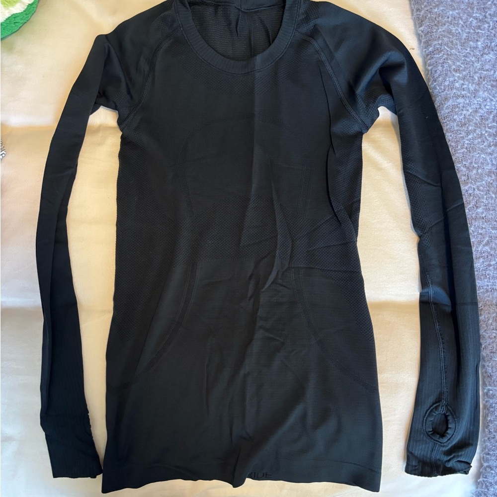 Women's Navy Long Sleeve Top